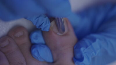 آسان ترین روش دورگیری ناخن-پدیکور| آرین اسداوف